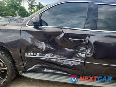 Zdjęcie 7 z 12 samochodu: 2016 CHEVROLET SUBURBAN C1500 LT VIN:1GNSCHKC7GR479066 - miniatura