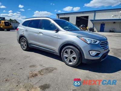 Czwarte zdjęcie samochodu z boku: 2016 HYUNDAI SANTA FE SE VIN:KM8SMDHF6GU156345 - miniatura