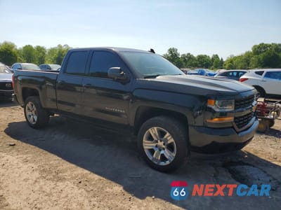 Czwarte zdjęcie samochodu z boku: 2019 CHEVROLET SILVERADO LD K1500 CUSTOM VIN:2GCVKMEC4K1210280 - miniatura