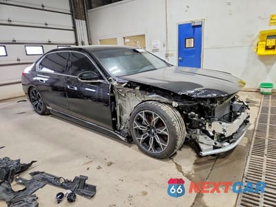 Czwarte zdjęcie samochodu z boku: 2024 BMW I7 XDRIVE60 VIN:WBY53EJ09RCP73326 - miniatura