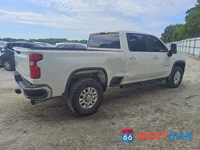 Trzecie zdjęcie samochodu z tyłu: 2023 CHEVROLET SILVERADO K2500 HEAVY DUTY LT VIN:2GC1YNEY4P1728878 - miniatura