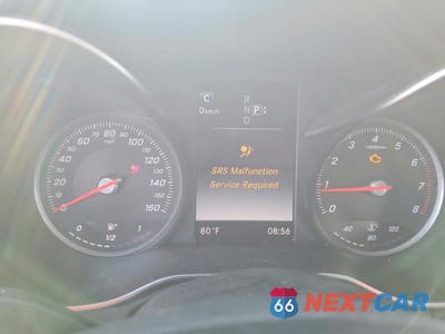 Zdjęcie 9 z 12 samochodu: 2015 MERCEDES-BENZ C 300 4MATIC VIN:55SWF4KB1FU013881 - miniatura