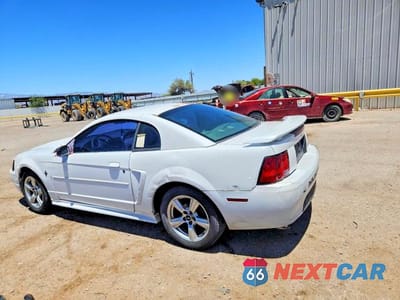 Drugie zdjęcie samochodu z przodu: 2003 FORD MUSTANG VIN:1FAFP40403F427458 - miniatura