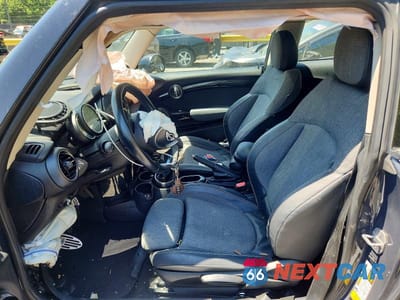 Zdjęcie 7 z 12 samochodu: 2014 MINI COOPER S VIN:WMWXM7C52ET731664 - miniatura