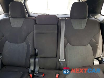 Zdjęcie 10 z 13 samochodu: 2016 JEEP CHEROKEE LATITUDE VIN:1C4PJMCB4GW147946 - miniatura
