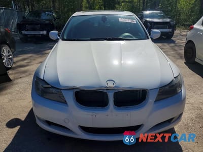 Piąte zdjęcie samochodu w środku: 2011 BMW 328 XI VIN:WBAPK7G51BNN86133 - miniatura