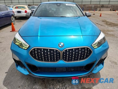 Piąte zdjęcie samochodu w środku: 2020 BMW M235XI VIN:WBA13AL04L7F53954 - miniatura