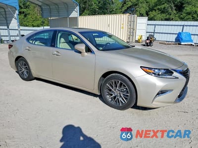 Czwarte zdjęcie samochodu z boku: 2018 LEXUS ES 350 VIN:58ABK1GG7JU090578 - miniatura