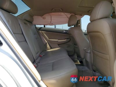 Zdjęcie 10 z 12 samochodu: 2007 HONDA ACCORD 4D LX VIN:1HGCM66597A007624 - miniatura