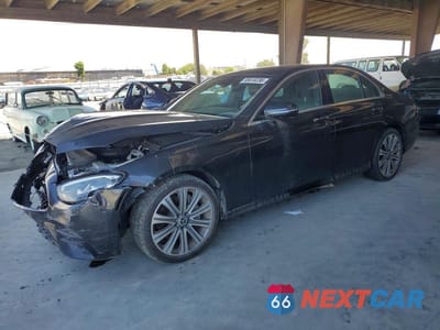 2022 MERCEDES-BENZ E 350 W1KZF8DB1NB022011 - główne zdjęcie licytacji z USA - miniatura