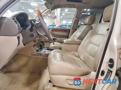 Zdjęcie 7 z 13 samochodu: 2007 LEXUS LX 470 VIN:JTJHT00W974020522 - miniatura