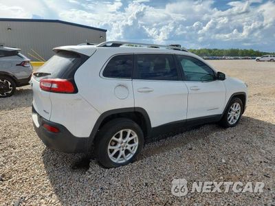 Trzecie zdjęcie samochodu z tyłu: 2014 JEEP CHEROKEE LATITUDE VIN:1C4PJLCB5EW158073 - miniatura