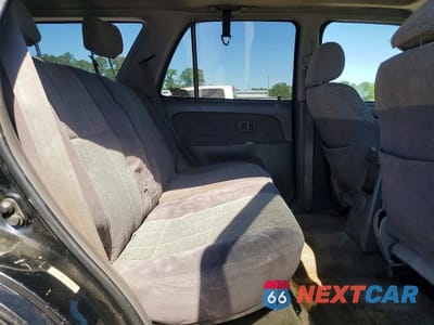 Zdjęcie 11 z 14 samochodu: 2002 TOYOTA 4RUNNER SR5 VIN:JT3GN86R020255453 - miniatura