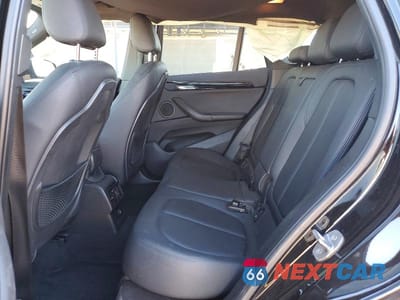 Zdjęcie 11 z 13 samochodu: 2016 BMW X1 XDRIVE28I VIN:WBXHT3C39GP882128 - miniatura