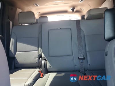 Zdjęcie 10 z 13 samochodu: 2021 GMC YUKON XL K1500 SLT VIN:1GKS2GKD3MR470878 - miniatura