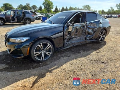 2024 BMW 330XI 3MW89FF01R8E17386 - główne zdjęcie licytacji z USA - miniatura