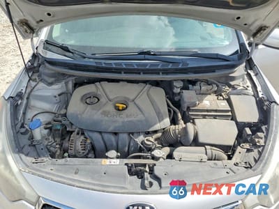Zdjęcie 11 z 12 samochodu: 2015 KIA FORTE LX VIN:KNAFK4A67F5316339 - miniatura