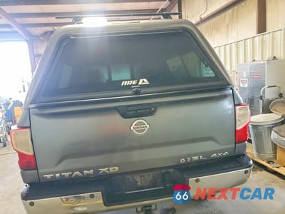 Zdjęcie 6 z 12 samochodu: 2016 NISSAN TITAN XD SL VIN:1N6BA1F48GN503341 - miniatura