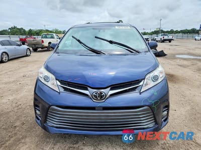 Piąte zdjęcie samochodu w środku: 2019 TOYOTA SIENNA XLE PREMIUM 8-PASSENGER VIN:5TDYZ3DC6KS975827 - miniatura