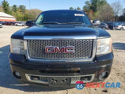Piąte zdjęcie samochodu w środku: 2008 GMC NEW SIERRA K1500 DENALI VIN:2GTEK638X81162934 - miniatura