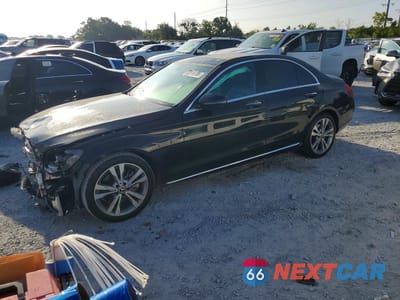 2018 MERCEDES-BENZ C 300 WDDWF4JB4JR326127 - główne zdjęcie licytacji z USA - miniatura