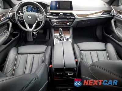 Zdjęcie 8 z 13 samochodu: 2019 BMW 530 I VIN:WBAJA5C58KBX46819 - miniatura