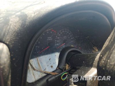 Zdjęcie 9 z 12 samochodu: 2001 CHEVROLET CAMARO VIN:2G1FP22K912102938 - miniatura