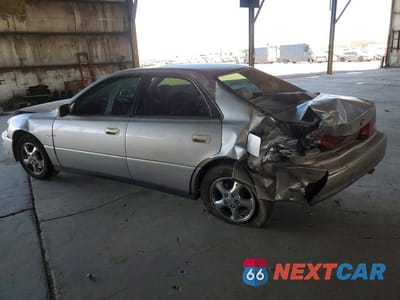 Drugie zdjęcie samochodu z przodu: 1999 LEXUS ES 300 VIN:JT8BF28G7X5072927 - miniatura