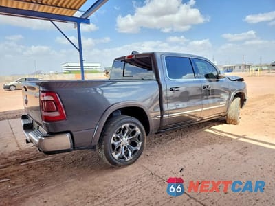 Trzecie zdjęcie samochodu z tyłu: 2020 RAM 1500 LIMITED VIN:1C6RREHT7LN170248 - miniatura