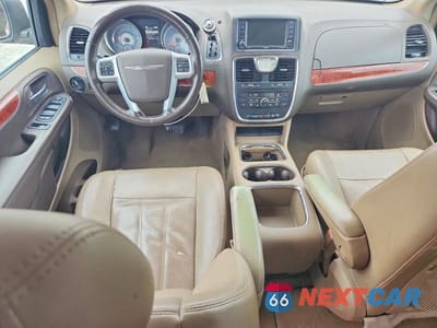 Zdjęcie 8 z 12 samochodu: 2014 CHRYSLER TOWN & COUNTRY TOURING L VIN:2C4RC1CGXER168562 - miniatura