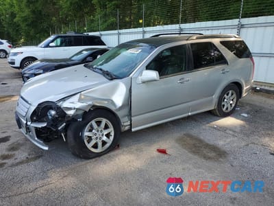 2008 CADILLAC SRX 1GYEE437880140522 - główne zdjęcie licytacji z USA - miniatura