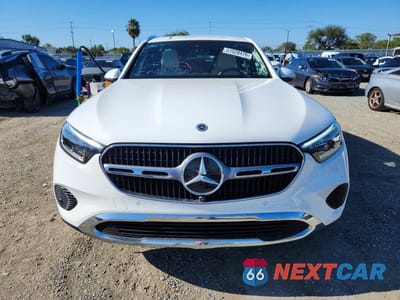 Piąte zdjęcie samochodu w środku: 2023 MERCEDES-BENZ GLC 300 VIN:W1NKM4GB8PF048020 - miniatura
