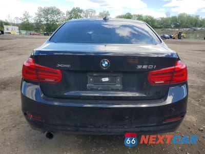 Zdjęcie 6 z 13 samochodu: 2018 BMW 320 XI VIN:WBA8A3C57JA494942 - miniatura