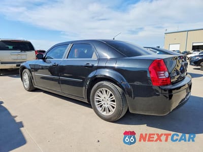 Drugie zdjęcie samochodu z przodu: 2008 CHRYSLER 300 LX VIN:2C3LA43R18H318684 - miniatura