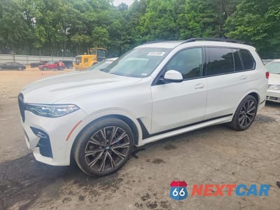 2020 BMW X7 M50I 5UXCX6C01L9B61451 - główne zdjęcie licytacji z USA - miniatura