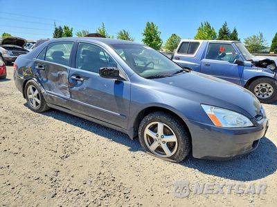 Czwarte zdjęcie samochodu z boku: 2004 HONDA ACCORD EX VIN:JHMCM56894C013859 - miniatura