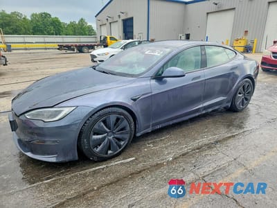 2023 TESLA MODEL S 5YJSA1E50PF507279 - główne zdjęcie licytacji z USA - miniatura