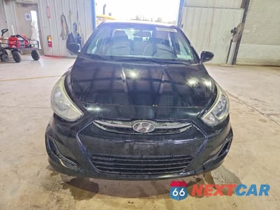 Piąte zdjęcie samochodu w środku: 2016 HYUNDAI ACCENT SE VIN:KMHCT4AE1GU075391 - miniatura