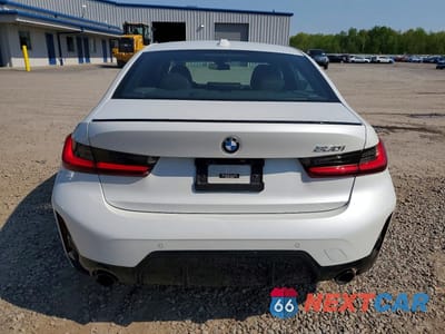 Zdjęcie 6 z 12 samochodu: 2023 BMW 330I VIN:3MW69FF07P8C83083 - miniatura