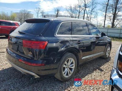 Trzecie zdjęcie samochodu z tyłu: 2018 AUDI Q7 PREMIUM VIN:WA1AAAF79JD045955 - miniatura