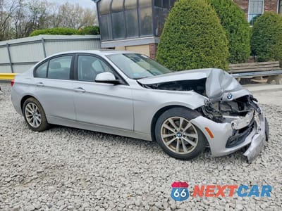 Czwarte zdjęcie samochodu z boku: 2016 BMW 320 XI VIN:WBA8E5G59GNU20482 - miniatura