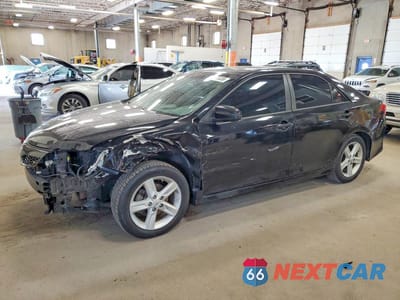 2012 TOYOTA CAMRY SE 4T1BF1FK9CU135847 - główne zdjęcie licytacji z USA - miniatura