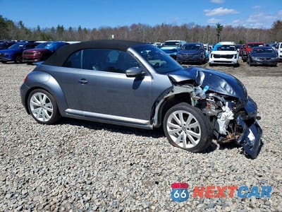 Czwarte zdjęcie samochodu z boku: 2014 VOLKSWAGEN BEETLE VIN:3VW517AT3EM815248 - miniatura