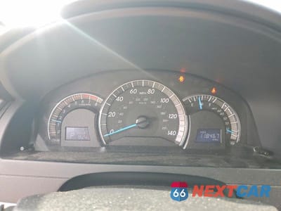 Zdjęcie 9 z 12 samochodu: 2014 TOYOTA CAMRY SE SPORT VIN:4T1BF1FK0EU734526 - miniatura