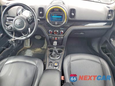 Zdjęcie 8 z 13 samochodu: 2019 MINI COOPER COUNTRYMAN ALL4 VIN:WMZYV5C59K3F57695 - miniatura