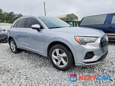 Czwarte zdjęcie samochodu z boku: 2020 AUDI Q3 PREMIUM VIN:WA1AECF32L1059472 - miniatura