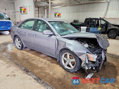 Czwarte zdjęcie samochodu z boku: 2008 HYUNDAI SONATA SE V6 VIN:5NPEU46F98H337438 - miniatura