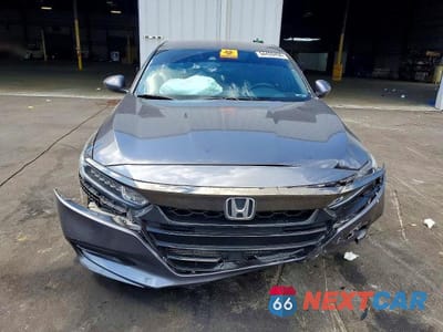 Piąte zdjęcie samochodu w środku: 2018 HONDA ACCORD SPORT VIN:1HGCV1F34JA063699 - miniatura