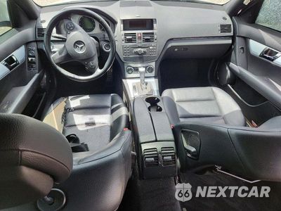 Zdjęcie 8 z 12 samochodu: 2008 MERCEDES-BENZ C 300 VIN:WDDGF54X58F176171 - miniatura