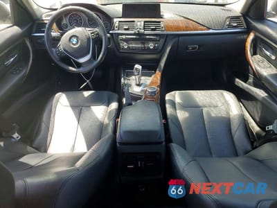 Zdjęcie 8 z 12 samochodu: 2014 BMW 328 D VIN:WBA3D3C5XEK157117 - miniatura